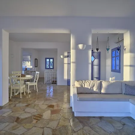 Sundy Villa *