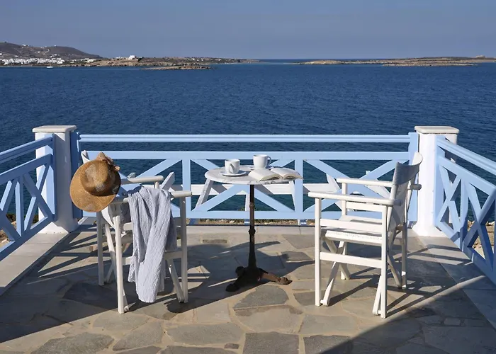 Sundy Agia Irini (Paros)
