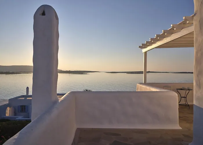 Sundy * Agia Irini (Paros)